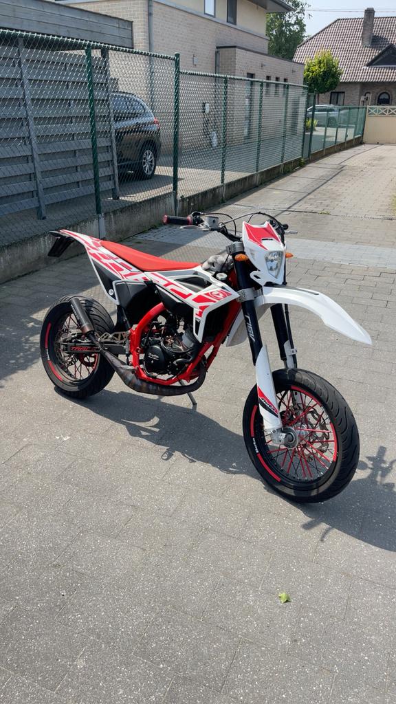 Beta rr50, Enlèvement, Comme neuf