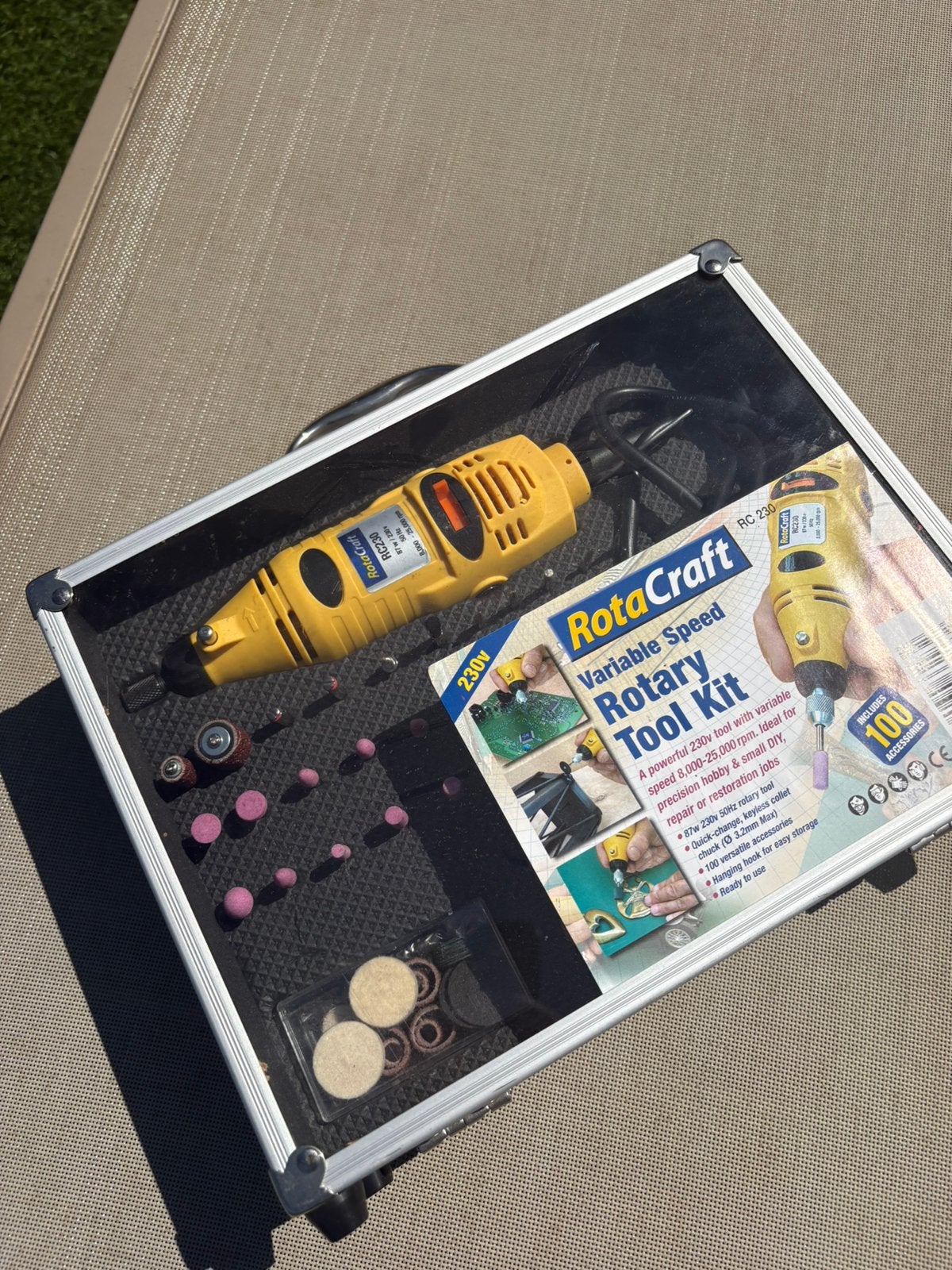 Rotacraft 230V variabele rotatietool, 100 delige set, Ophalen of Verzenden, Zo goed als nieuw