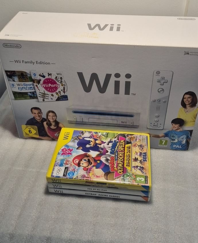 Nintendo Wii Family Edition + Games (Goede condition) Getest, Ophalen of Verzenden, Gebruikt, Met games