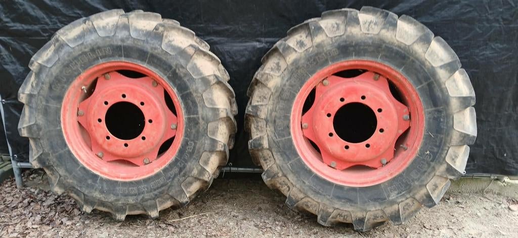 Velgen met banden, Zakelijke goederen, Landbouw | Onderdelen | Banden, Velgen en Assen, Ophalen
