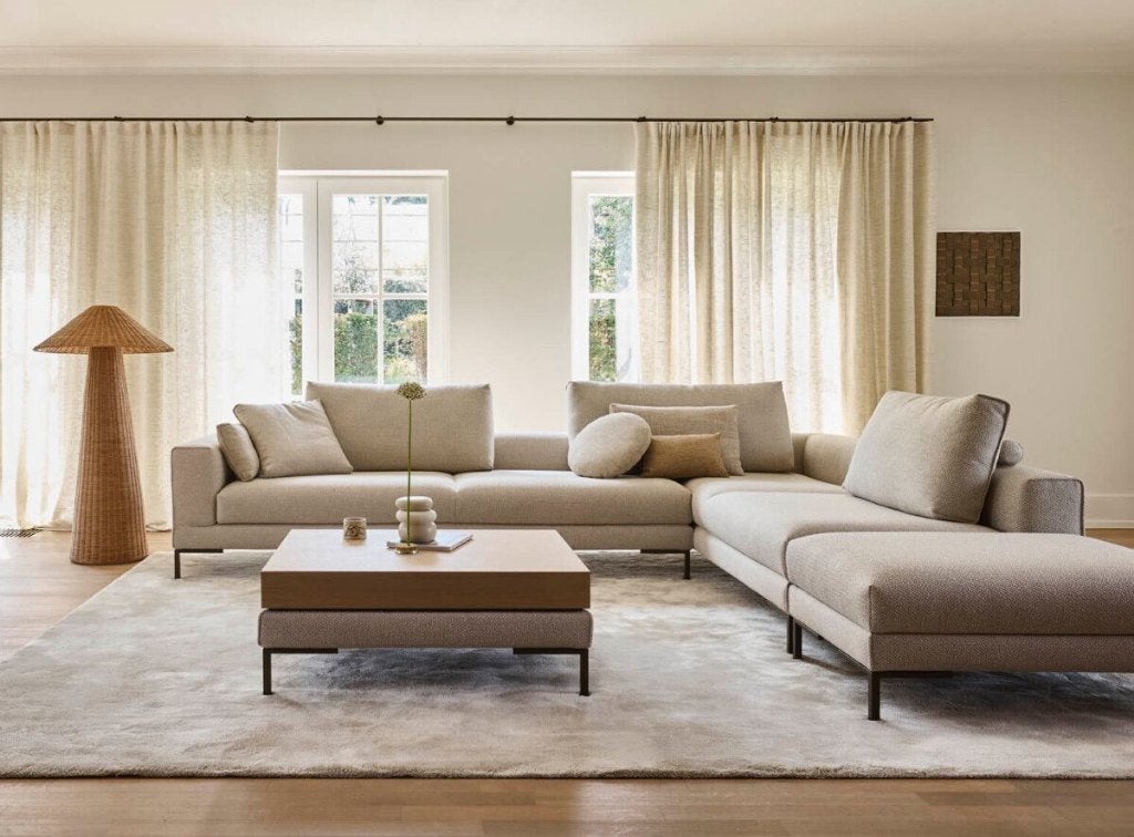 GEZOCHT: Design on Stock Aikon Lounge — Direct Inkoop, Huis en Inrichting, Zetels | Zetels, Ophalen of Verzenden, Hoekbank, Design Bankstellen Design on Stock
