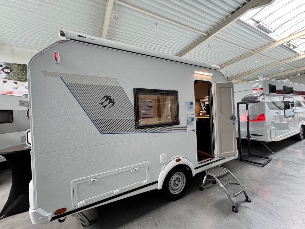 Knaus  Yaseo 340 PX, mover et store, Entreprise, 5 à 6 mètres, 750 - 1000 kg, Siège standard