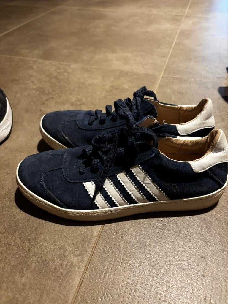 Adidas gazelle size 40, Ophalen of Verzenden, Zo goed als nieuw