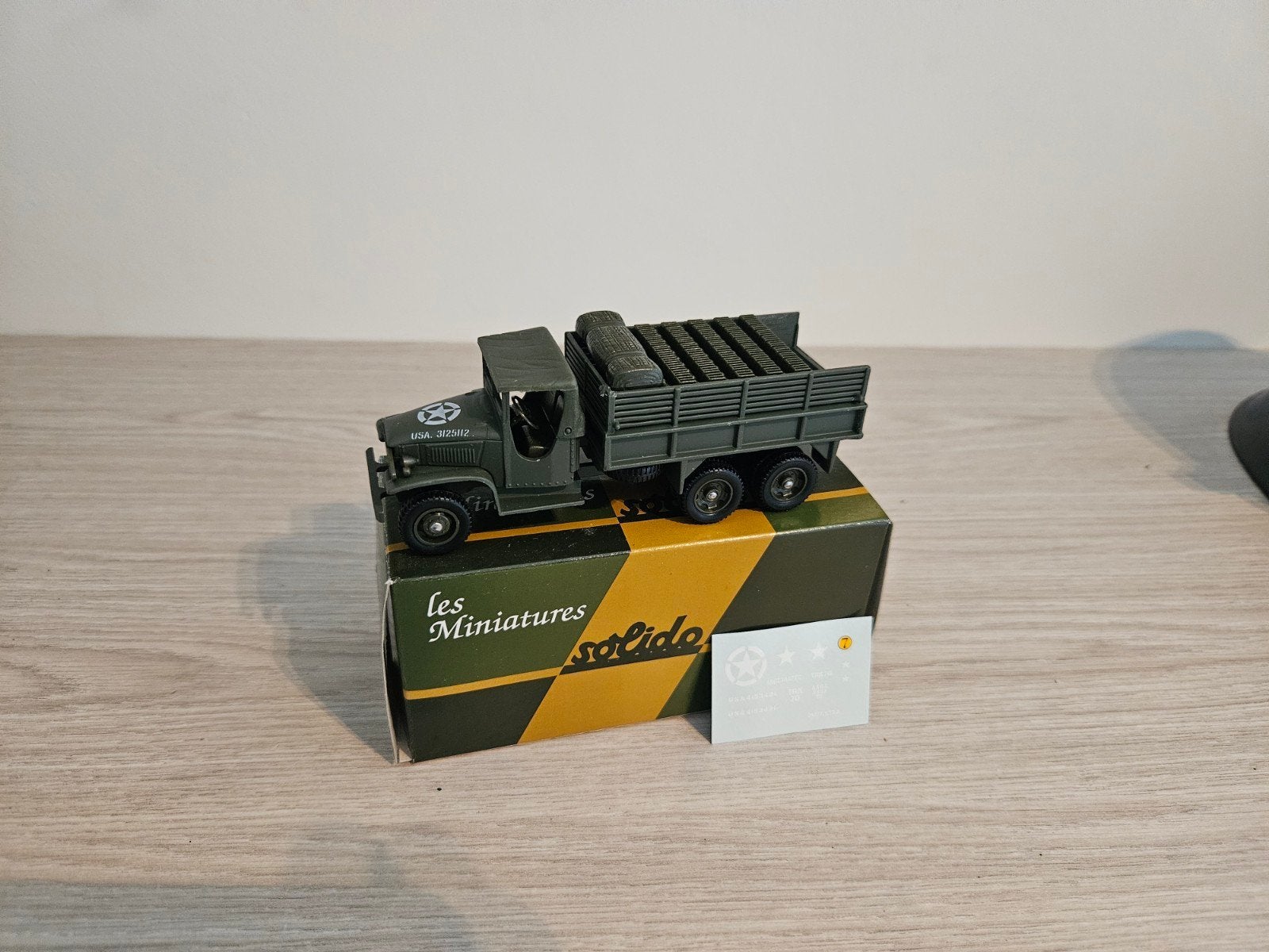 GMC Solido 1/50, Enlèvement, Comme neuf, Bus ou Camion