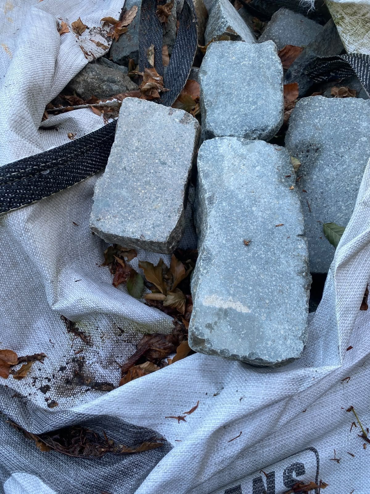 Gezaagde porfier – 5 m² – €100, Enlèvement