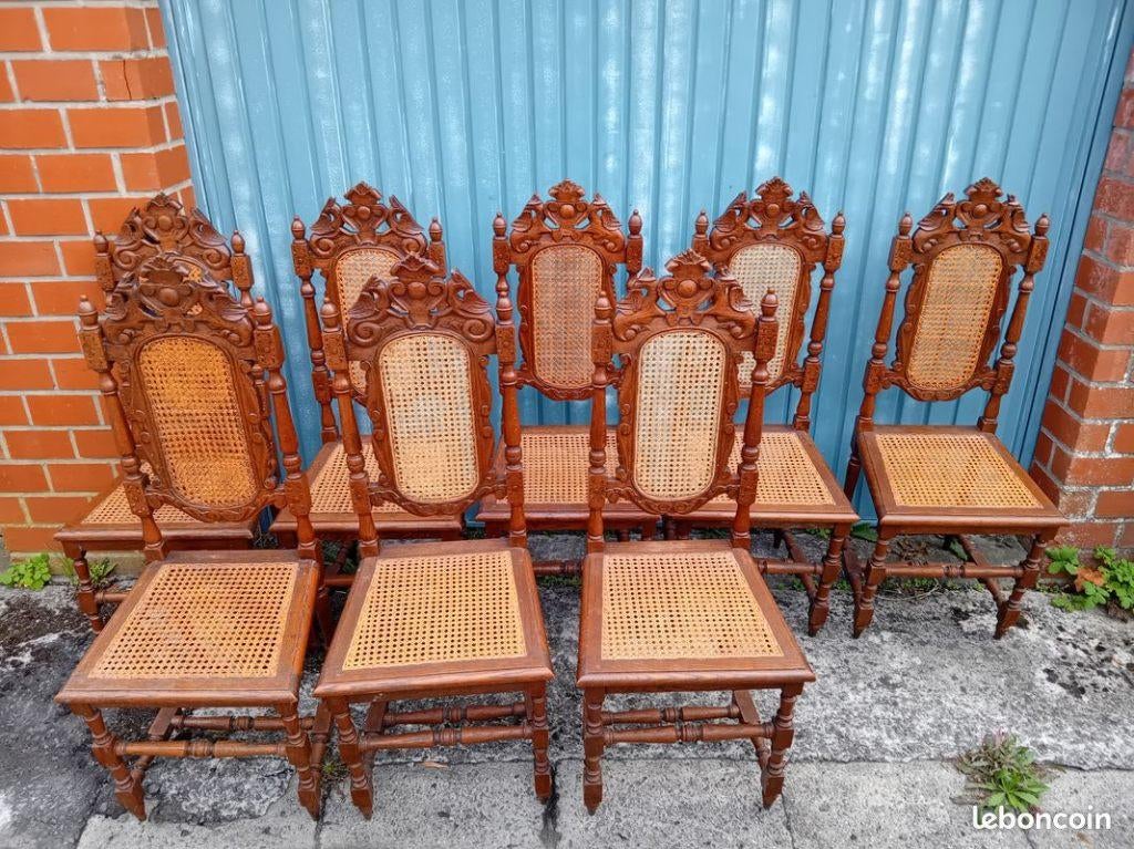 8 uit hout gesneden stoelen met rieten, Antiek en Kunst, Ophalen