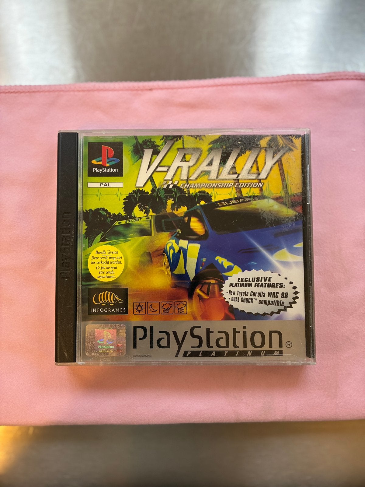 V-Rally Championship Edition - PlayStation 1 (PS1) Platinum, Games en Spelcomputers, Games | Sony PlayStation 1, Verzenden, Zo goed als nieuw