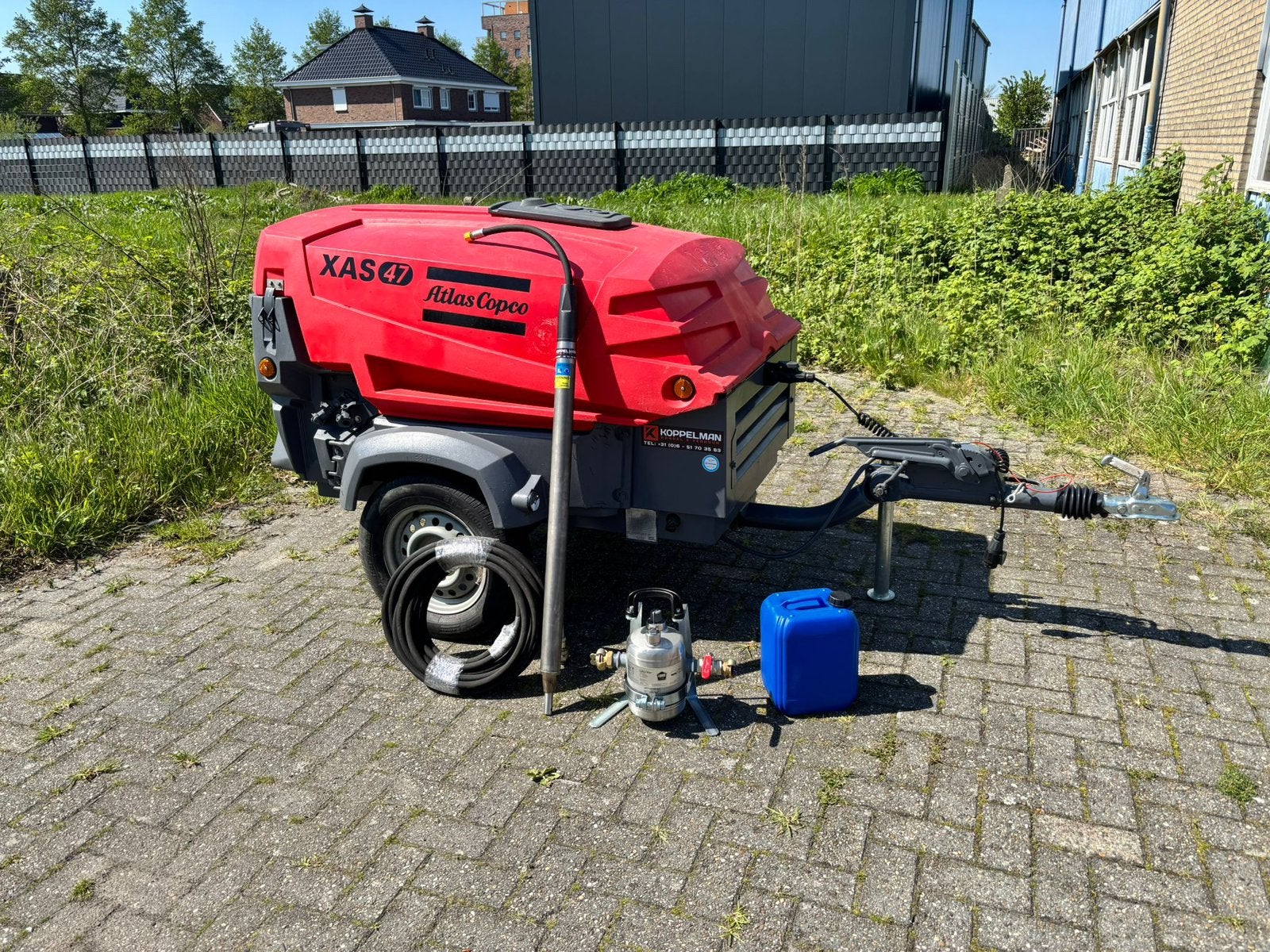 TE KOOP ATLAS COPCO COMPRESSOR 2015, Ophalen, Zo goed als nieuw