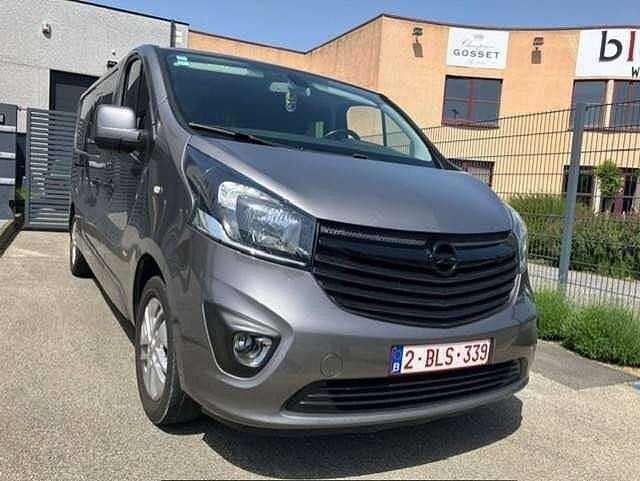 Opel Vivaro 1.6 CDTi L1H1 BiTurbo Eco SPORT Cosmo, Autos, Argent ou Gris, Achat, Entreprise, Boîte manuelle