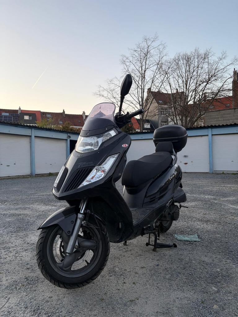 Kymco Dinkstreet 125, Fietsen en Brommers, Scooters | Kymco, Zo goed als nieuw, Ophalen