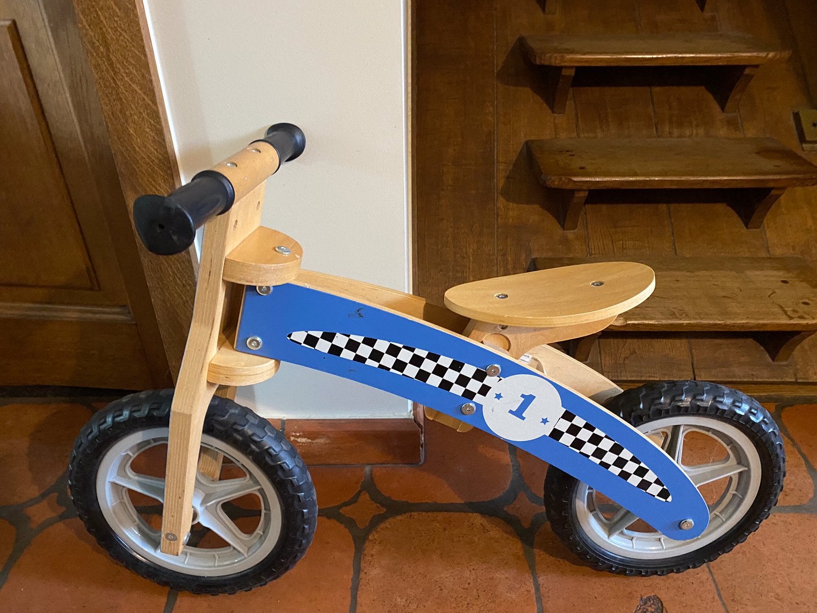 Houten loopfiets, Ophalen, Zo goed als nieuw, Loopfiets