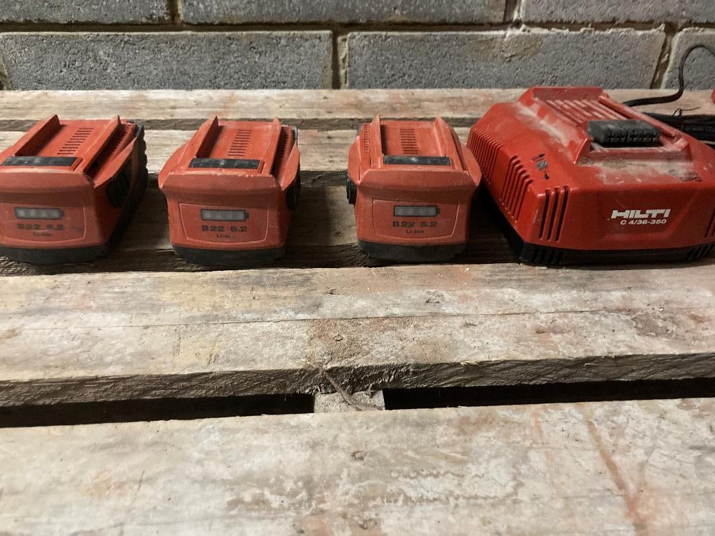 chargeur + batterie Hilti, Ophalen of Verzenden, Gebruikt