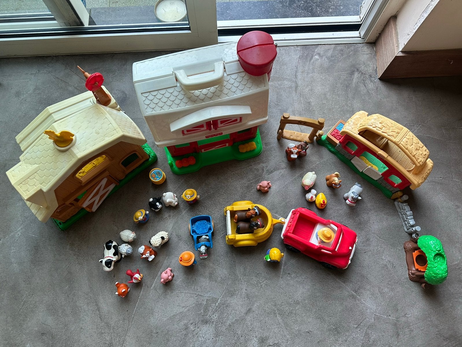 Fisher Price Little people vintage ferme gros lot 38pcs, Enlèvement ou Envoi, Utilisé, Set de jeu, Sonore