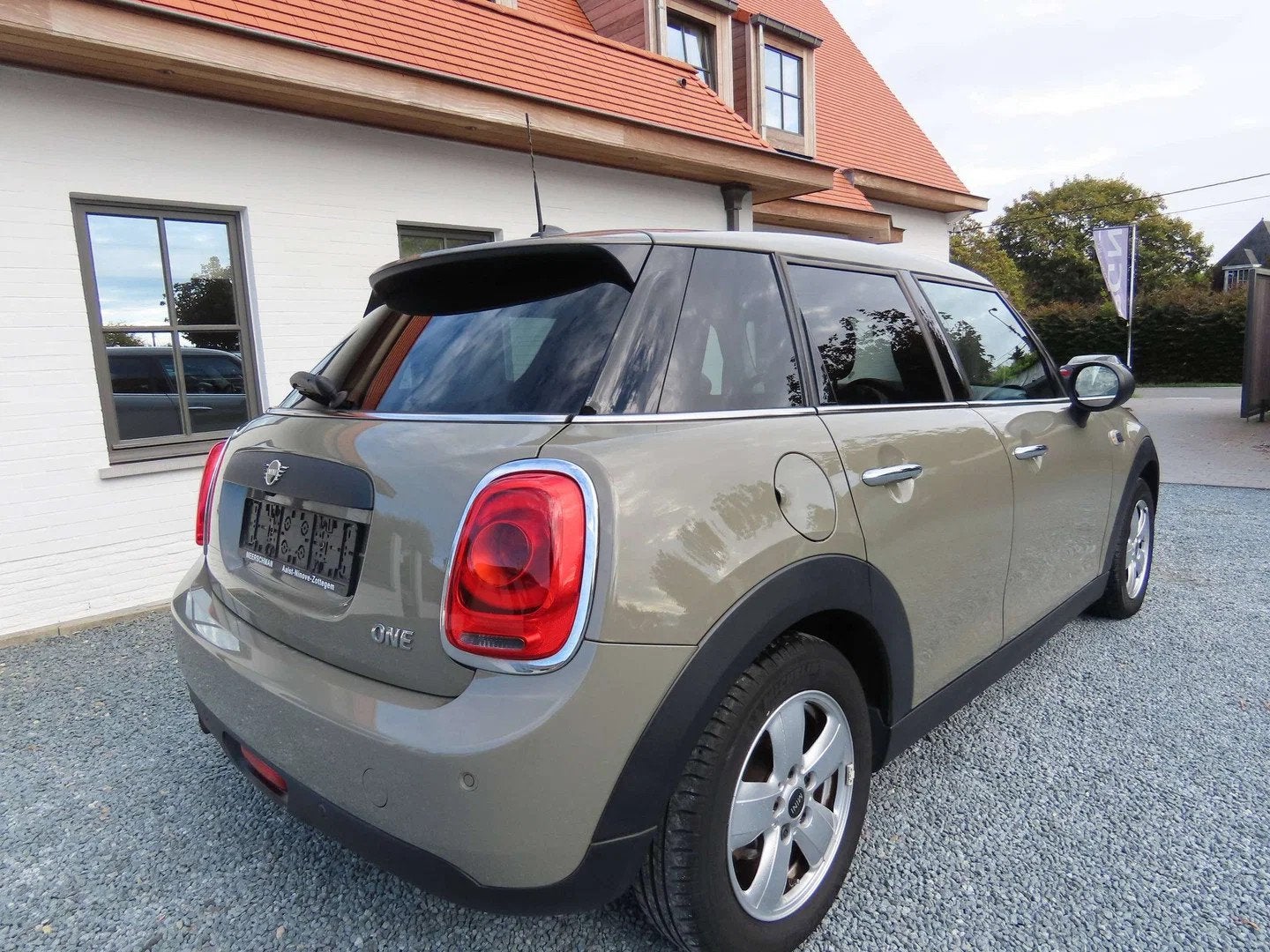 MINI One Mini 1.5 One OPF (EU6d-TEMP) (bj 2019), Auto's, 75 kW, Gebruikt, Euro 6, https://public.car-pass.be/vhr/b9983ada-9dfb-4d2b-9524-664790ae82db