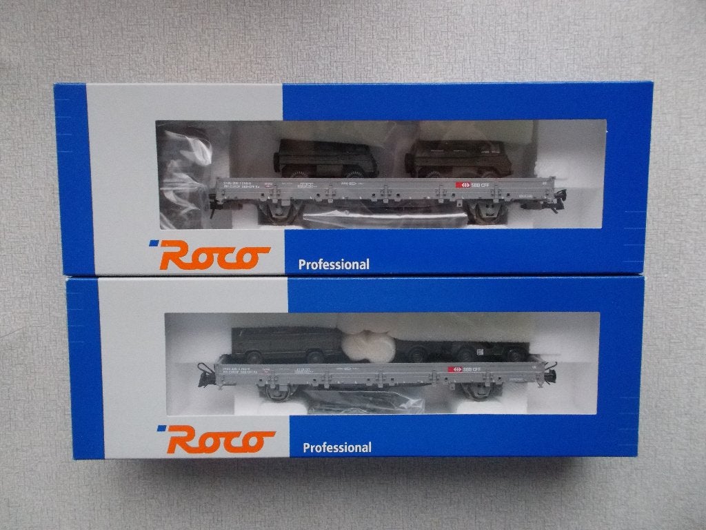 ROCO - SET VAN 2 MILITAIRE TRANSPORTWAGONS - ZWITSERSE LEGER, Gelijkstroom, Verzenden, Roco, Nieuw