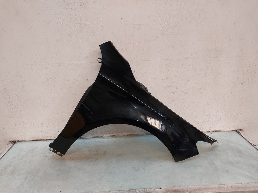 AILE AVANT DROITE Mercedes-Benz CLA (117.3) (|A1178810201|), Autos : Pièces & Accessoires, Dhr. J. Ham, Mercedes-Benz, Utilisé