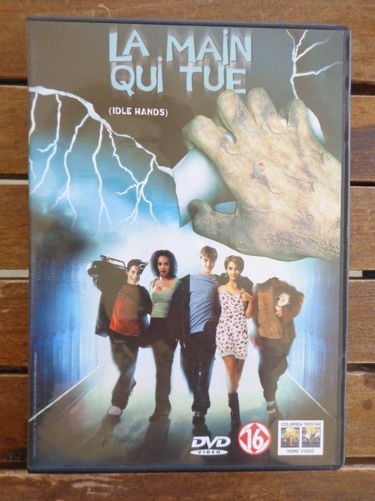 )))  La Main qui Tue  //  Comédie Horrifique  (((, Vanaf 16 jaar, Frans, Ophalen of Verzenden, Zo goed als nieuw