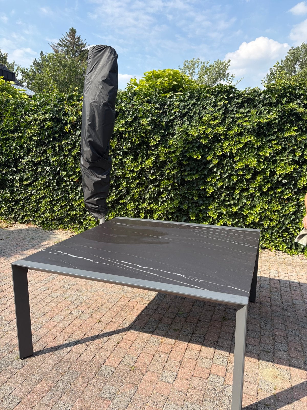 Vierkante tuintafel 160cm x 160cm, Tuin en Terras, Tuinschermen, Ophalen, Zo goed als nieuw