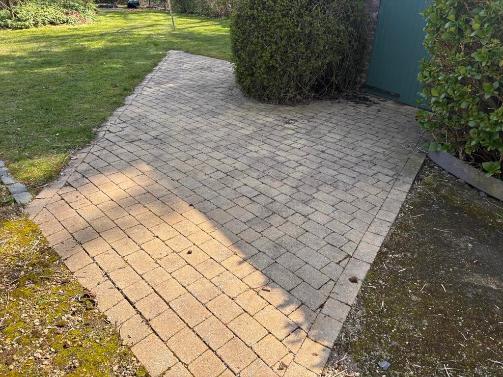 Gratis betonklinkers 40-45m2 - nog 15m2 over, Béton, Enlèvement, Utilisé, Briques