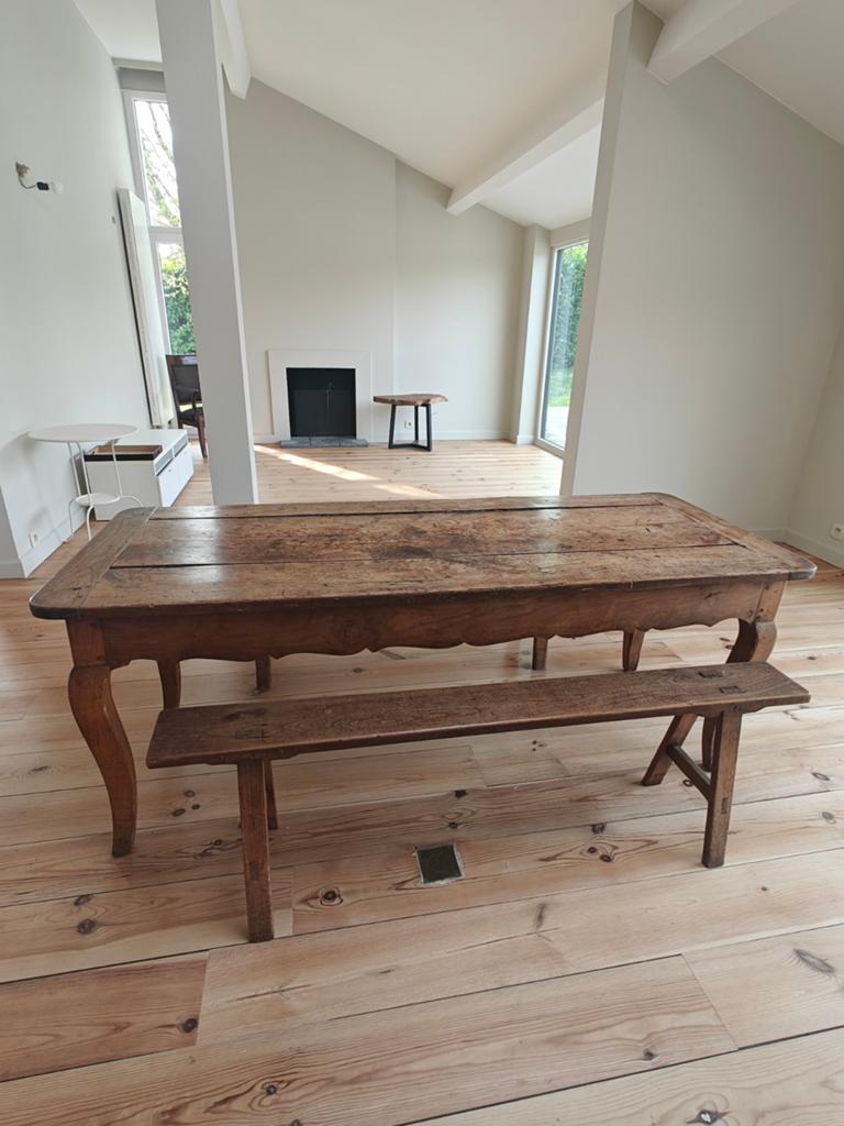 Table à manger, Enlèvement
