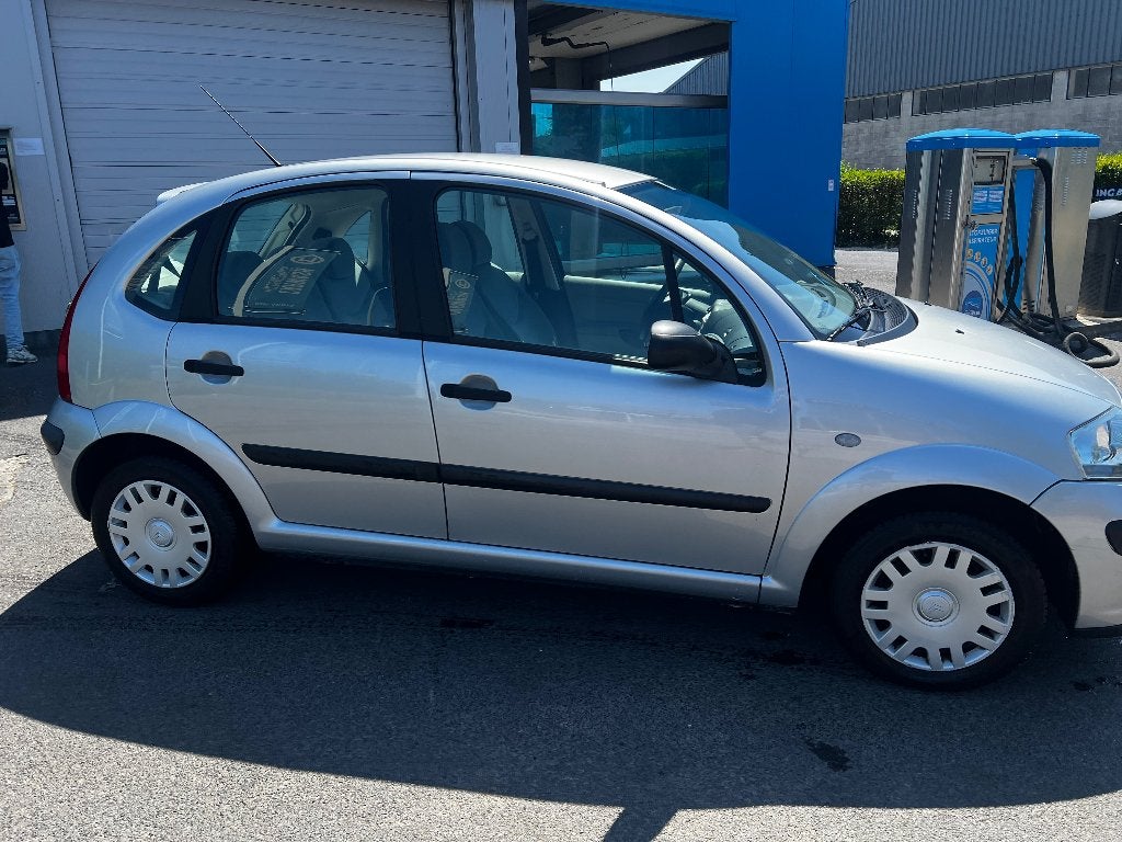 la citroen c 3 est inspectée avant la vente et, Argent ou Gris, Achat, Entreprise, Garantie prolongée