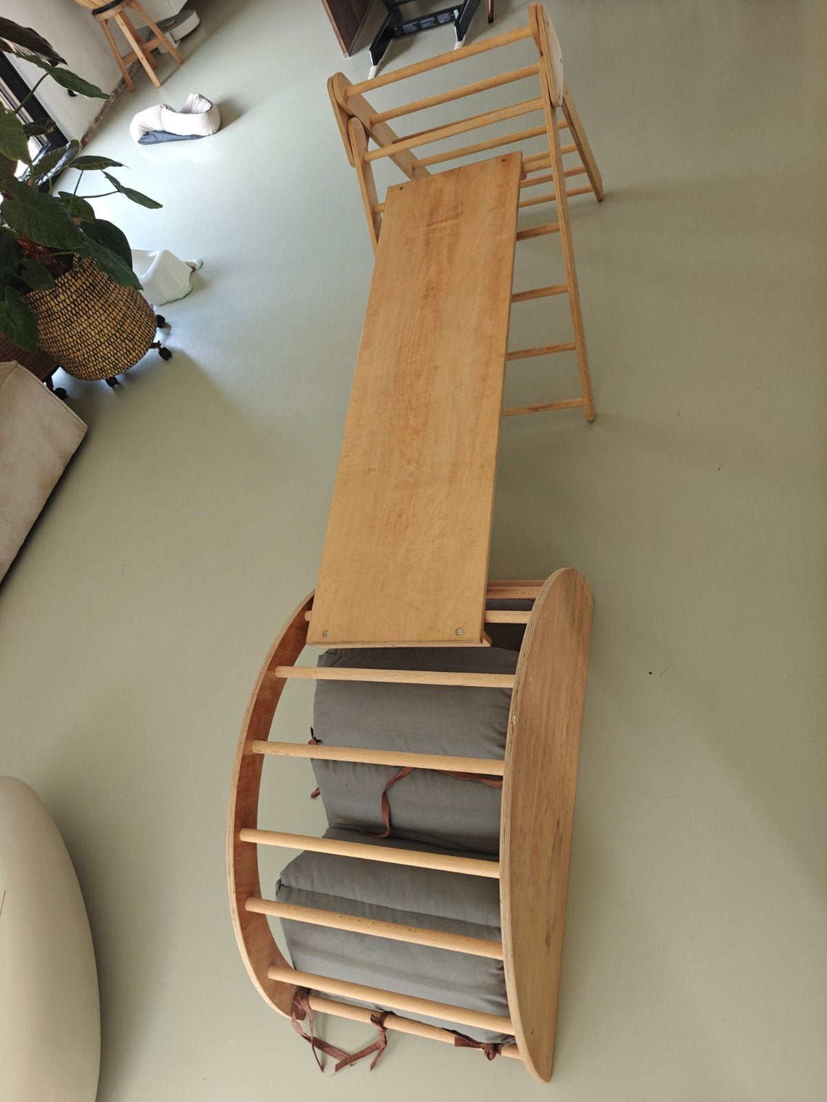 Houten peuter/kleutergym van het merk mordesign, Kinderen en Baby's, Speelgoed | Buiten | Speeltoestellen, Ophalen, Glijbaan