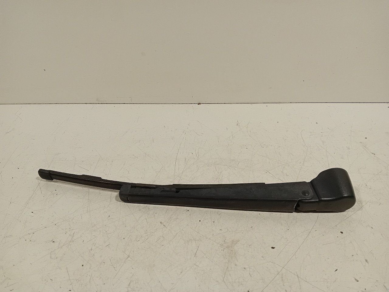 Ruitenwisserarm achterruit Mercedes-Benz A-Klasse, Onderdelen@venauto.nl, Van der Ven Autorecycling B.V., Ettenseweg 76, 4706 PB Roosendaal, The Netherlands