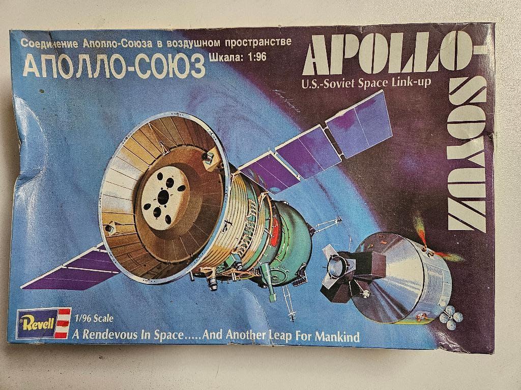 BOUWDOOS REVELL APOLLO & SOYUZ, Ophalen, Revell