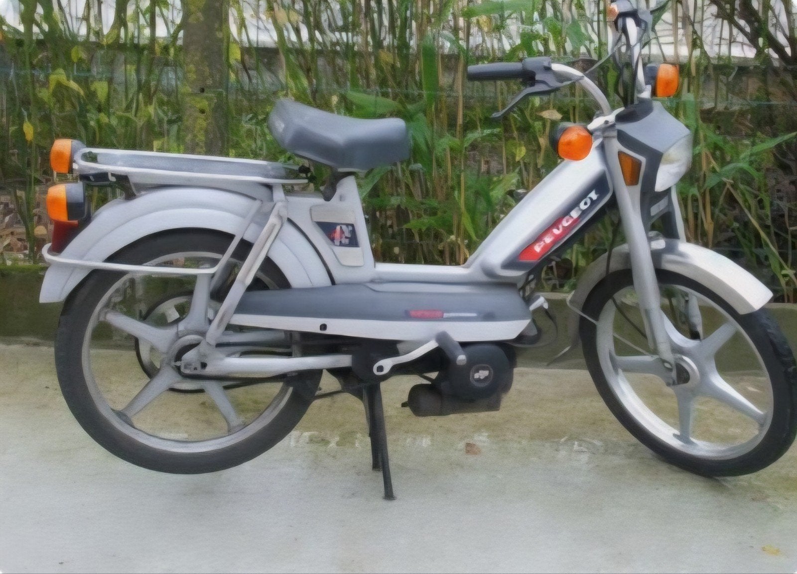 Gezocht: Peugeot 103 mvl of sp, Fietsen en Brommers, Ophalen