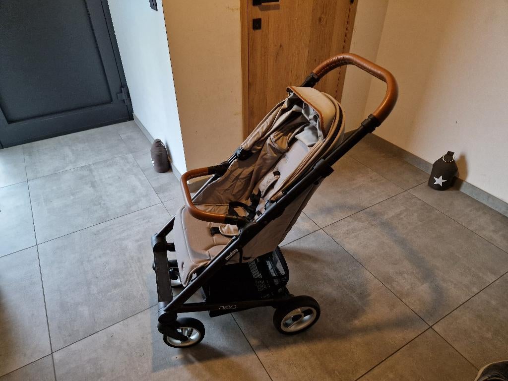 Mutsy Nexo buggy zeer compact met ligfunctie, Kinderen en Baby's, Buggy's, Zo goed als nieuw, Overige merken, Verstelbare rugleuning