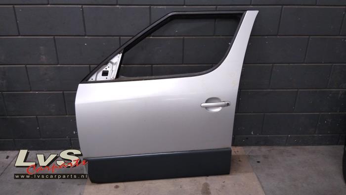 Portier 4Deurs links-voor van een Skoda Roomster (LA7W), Gebruikt, -, Deur, -