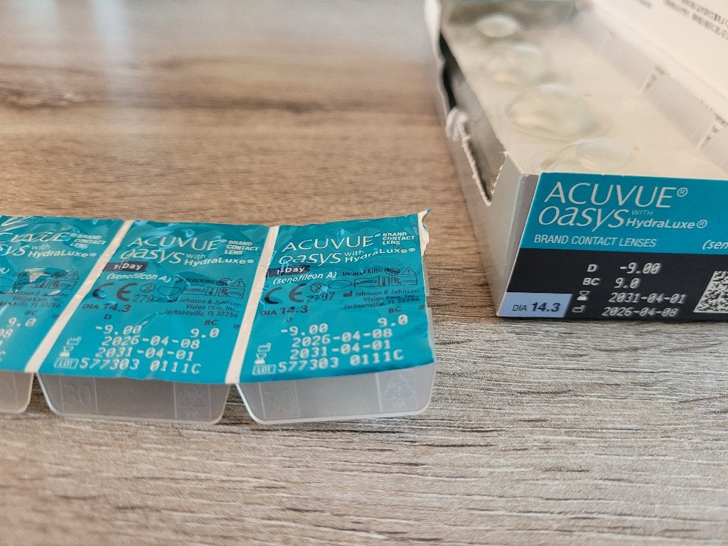 Acuvue Oasys daglenzen, doosje van 30 stuks - sterkte van -9, Diversen, Verpleegmiddelen, Ophalen of Verzenden, Nieuw