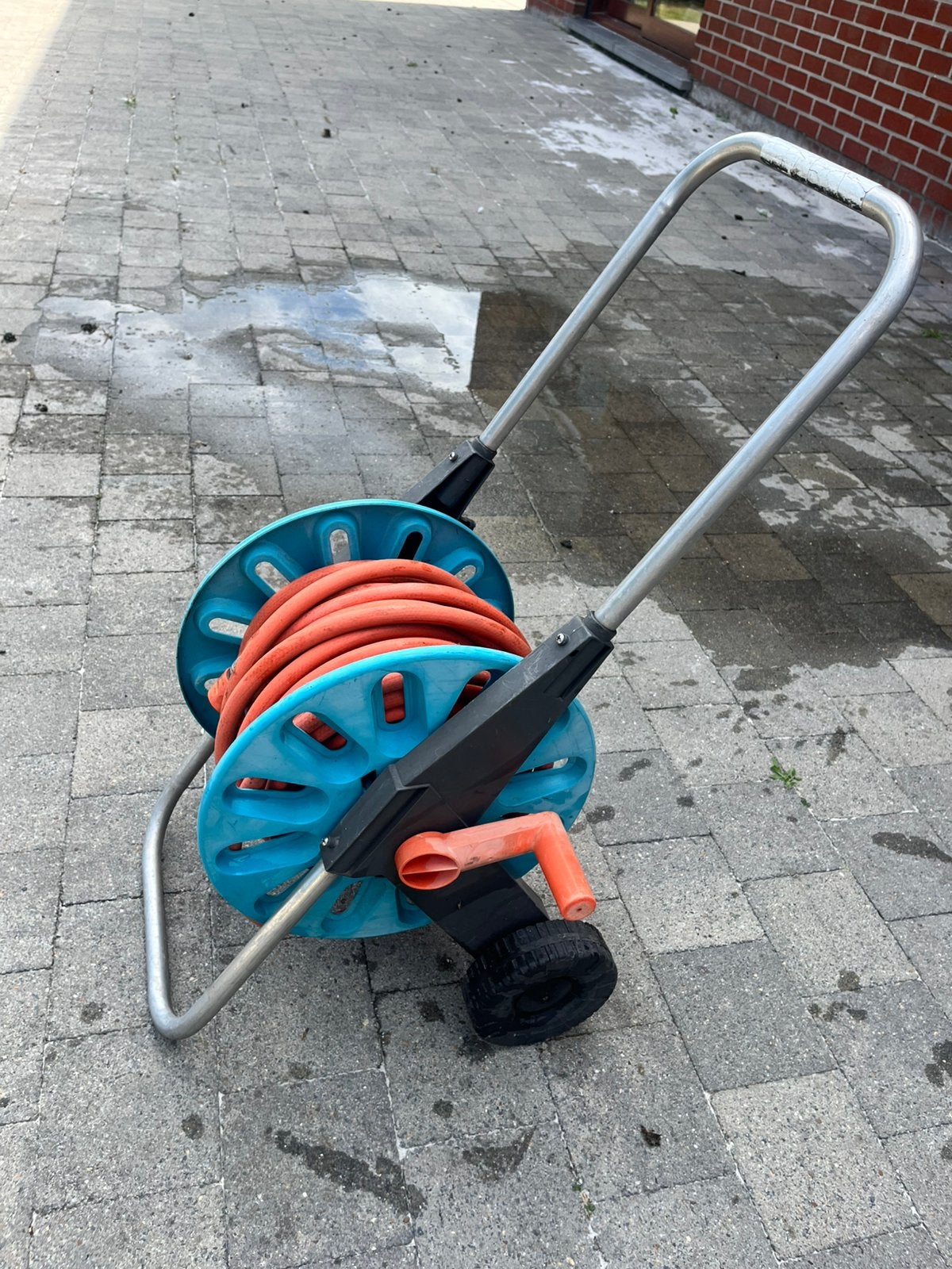 Hapel met tuinslang 20m. GARDENA !!!, Tuin en Terras, Ophalen, Zo goed als nieuw, Tuinslang