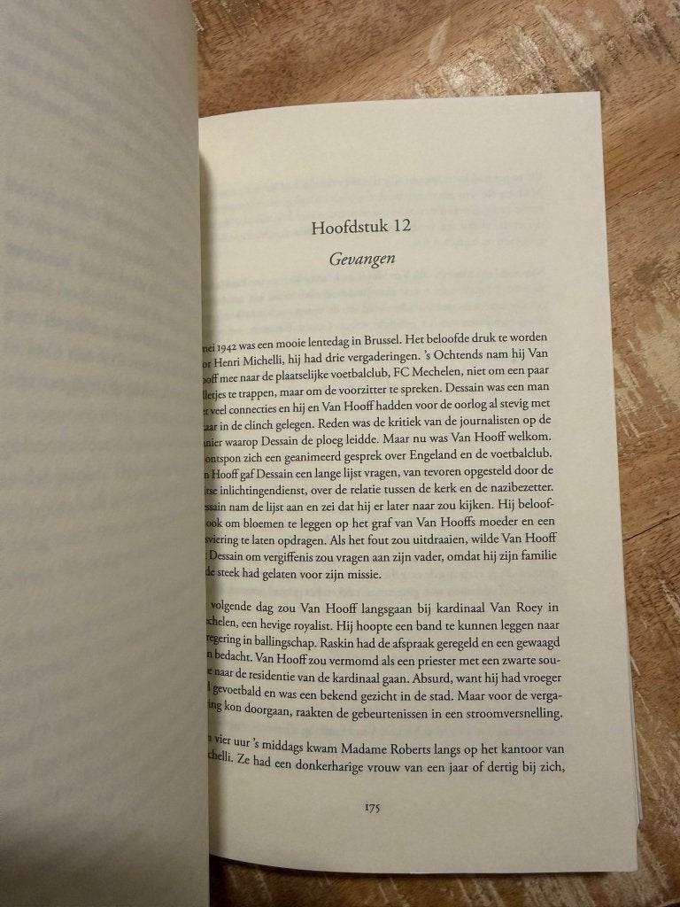 Voor God en Vaderland - Gordon Corera, Livres, Enlèvement ou Envoi, Général, Utilisé, Gordon Corera