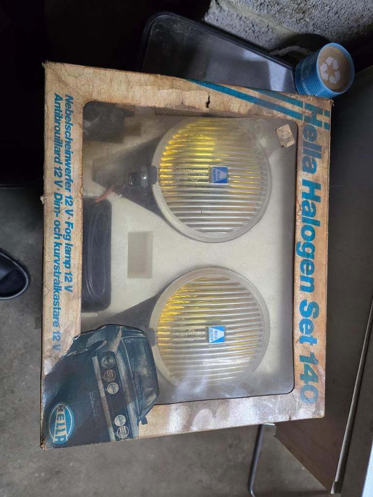 Hella halogen set 140 oldtimer lampen, Kinderen en Baby's, Ophalen