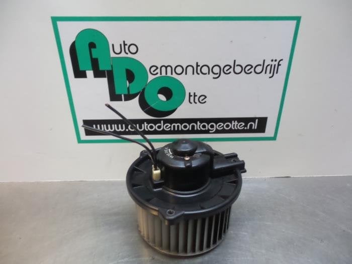 Moteur de ventilation chauffage d'un Toyota Corolla Verso, -, 3 mois de garantie, Toyota, Utilisé