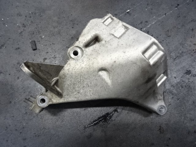 MONTAGE MOTEUR Volkswagen Polo V (6R) (03P199206), Volkswagen, Mevr. I. Hauben, Utilisé, Rue de l'Espoir 34 34
4030  GRIVEGNÉE, BE