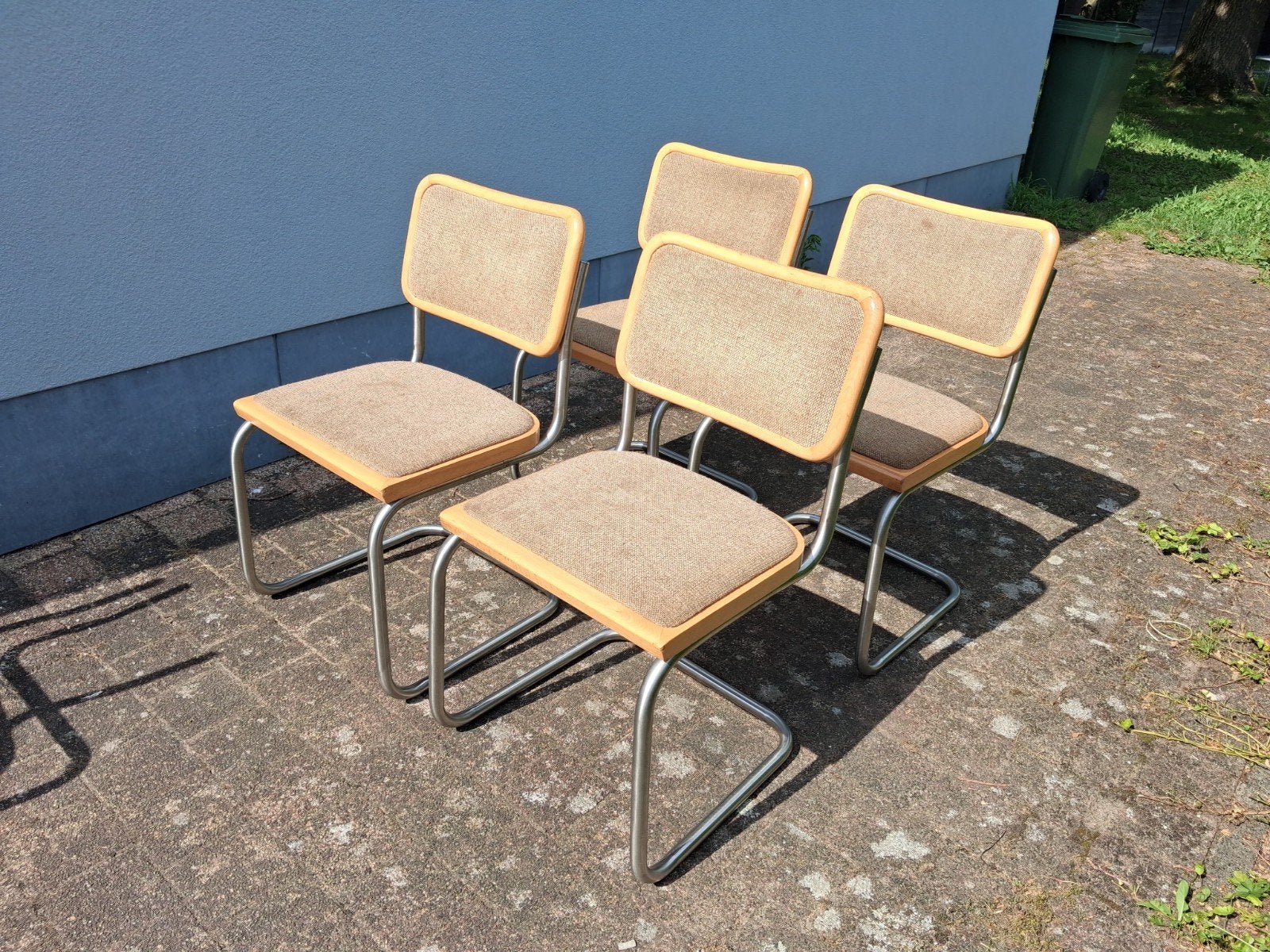 4 chaises en porte-à-faux confortables, Enlèvement, Tissus