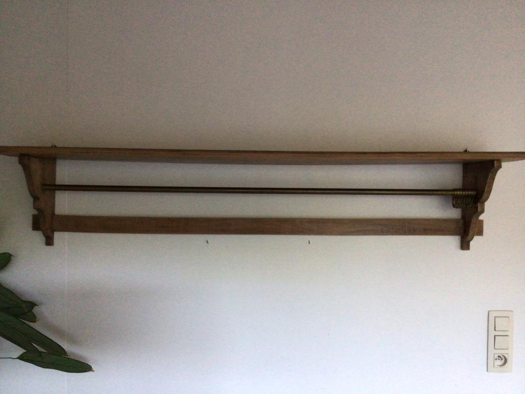Houten wandplank met kleerhaken, Antiek en Kunst, Ophalen