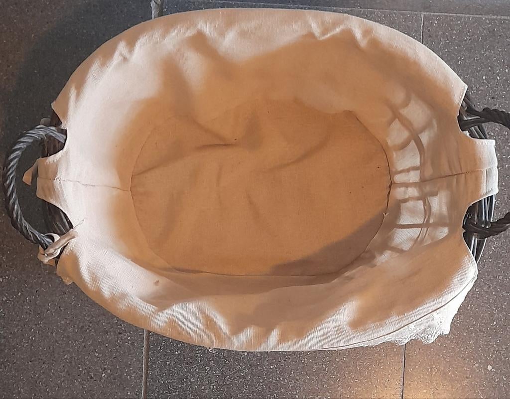 Rieten mand, Ophalen, Mand