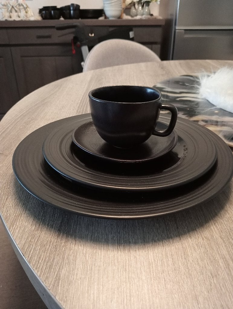 28 delig servies, Maison & Meubles, Cuisine | Vaisselle, Service complet, Comme neuf, Enlèvement, Autres matériaux