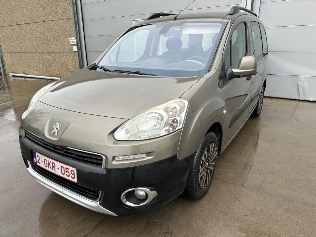 Peugeot partner tepee, Auto's, Voorwielaandrijving, Euro 5, Beige, 4 cilinders