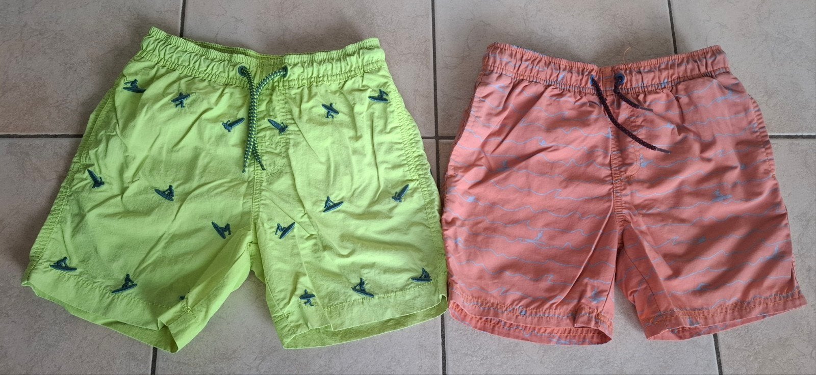 2x zwembroek met surfers JBC maat 140 of 10 jaar, Kinderen en Baby's, Ophalen of Verzenden, Gebruikt, JBC., Jongen