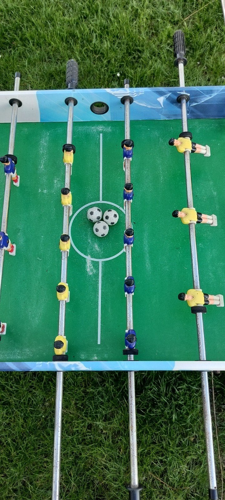 gebruikte voetbaltafel, Enlèvement, Utilisé
