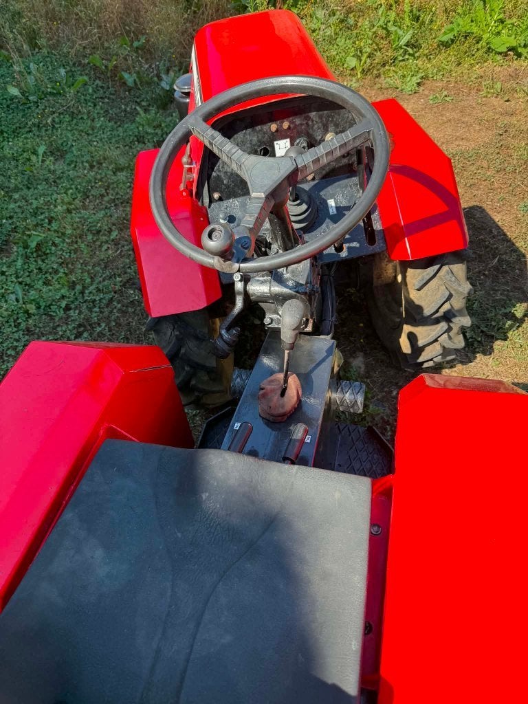 Lombardini 4x4 dieseltrekker met knikbesturing, Ophalen