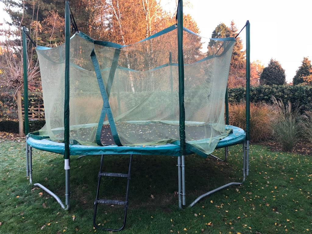 Trampoline Biko 4m20 - nieuwe onderdelen - gegalvaniseerd, Ophalen, Zo goed als nieuw