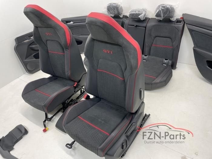 VW Golf 8 Facelift GTI Clubsport Interieur Leer Alcantara US, Enlèvement ou Envoi, Utilisé