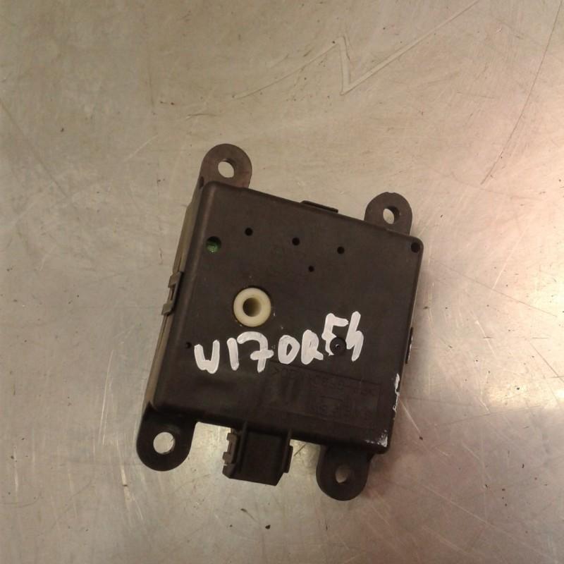KACHELSTELMOTOR Nissan Primera Wagon (W12) (01-2002/12-2007), Gebruikt, Nissan