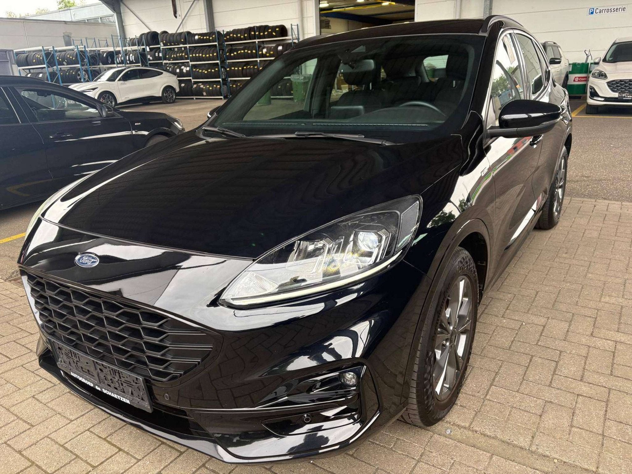 Ford Kuga EcoBoost ST-Line m6 (année de construction 2020), Autos, Ford, Achat, Boîte manuelle, Noir, https://public.car-pass.be/vhr/2ecc6821-3435-4817-b617-b9e88be70ed3