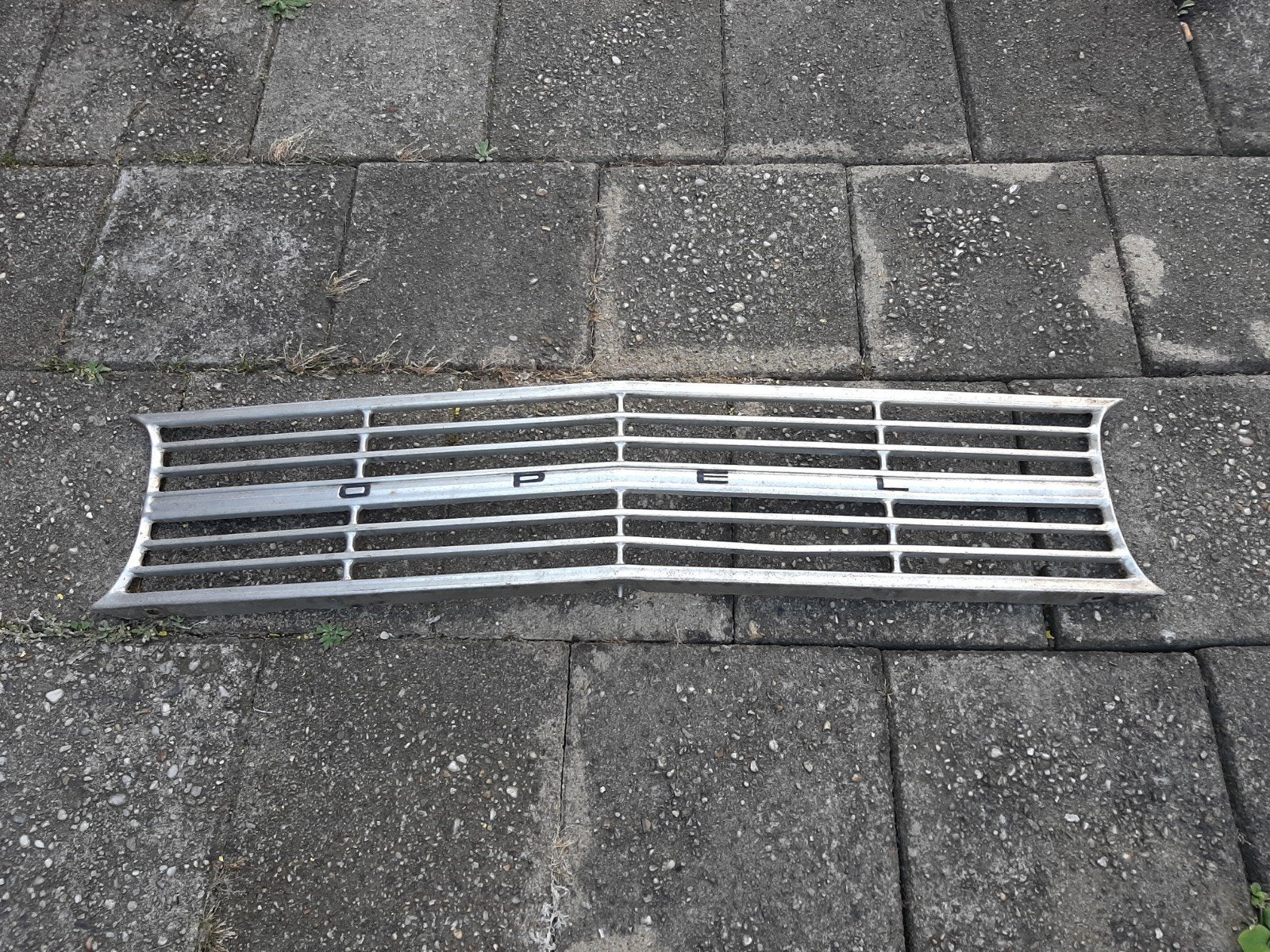 Opel Kadett B grill, Autos : Pièces & Accessoires, Carrosserie & Tôlerie, Enlèvement ou Envoi, Utilisé, Avant, Opel
